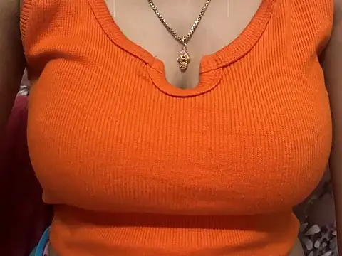  FluffyHxney  online show from December 22, 2024, 9:20 pm