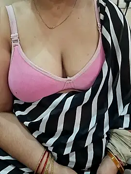 milf-kaira online show from December 23, 2025, 3:59 am