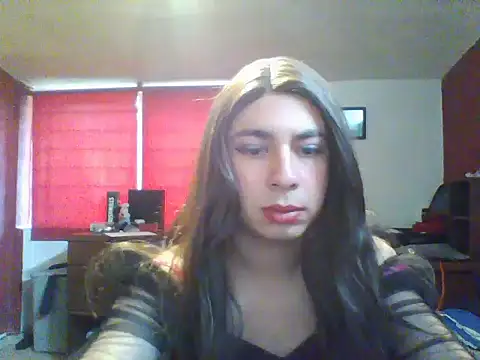 Snapshot of Yasmin_Paez99 chatting on December 20, 2025, 11:01 pm Yasmin Paez99 online show from December 20, 2025, 11:01 pm