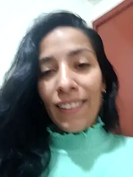 Snapshot of chloewildd_ chatting on September 28, 2025, 1:49 pm chloewildd online show from September 28, 2025, 1:49 pm