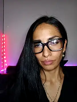 Snapshot of chloewildd_ chatting on October 22, 2025, 4:24 am chloewildd online show from October 22, 2025, 4:24 am