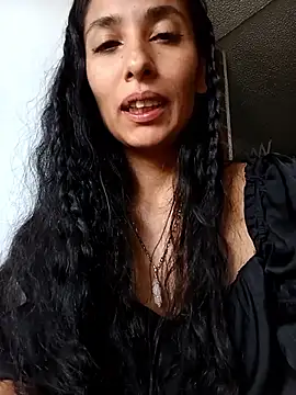 chloewildd  online show from January 17, 2026, 2:11 pm