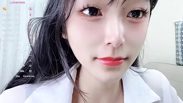 808dass online show from March 8, 2025, 7:31 pm