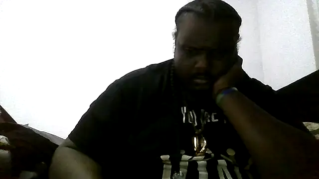 Snapshot of BigBossaNova69 chatting on June 2, 2026, 5:31 am BigBossaNova69 online show from June 2, 2026, 5:31 am