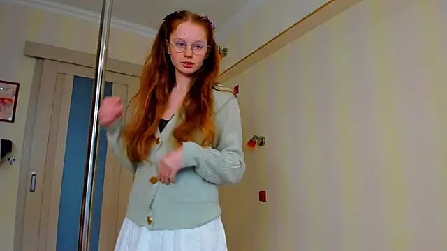 Fire Luna online show from October 12, 2025, 6:56 am