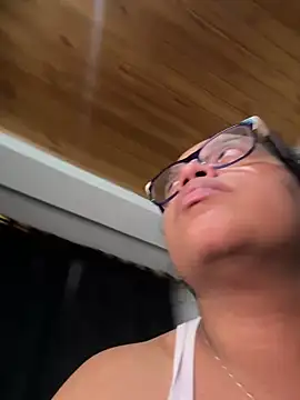 angela angels  online show from December 7, 2024, 7:16 am