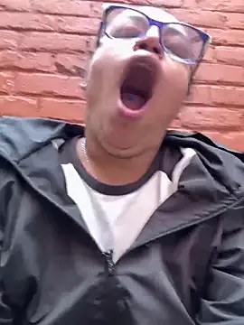 angela angels  online show from December 8, 2024, 8:36 pm