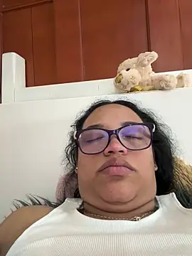 angela angels  online show from December 25, 2024, 6:52 am