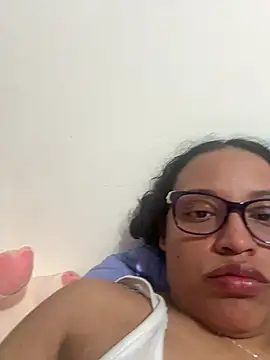 angela angels  online show from February 9, 2025, 8:24 pm