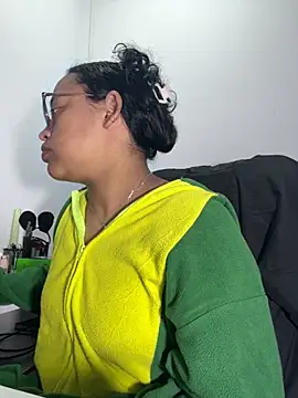 angela angels  online show from September 21, 2025, 3:41 am