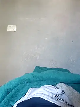 Juliano69xv online show from March 6, 2025, 12:41 pm