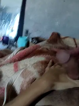 Juliano69xv online show from November 1, 2025, 1:02 pm