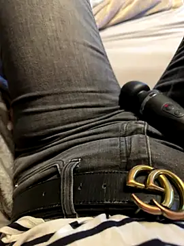 Ana-05 online show from October 27, 2025, 3:38 pm