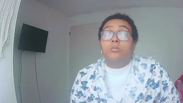 vanilla chocolate23 online show from January 11, 2026, 11:15 am