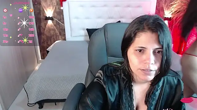 Snapshot of dulce__love69 chatting on December 6, 2024, 3:41 am dulce love69 online show from December 6, 2024, 3:41 am