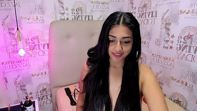 Snapshot of Alyssapark chatting on February 20, 2025, 10:15 pm Alyssapark online show from February 20, 2025, 10:15 pm