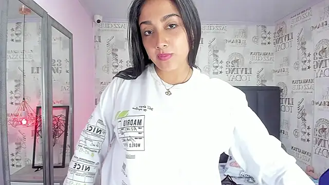 Snapshot of Alyssapark chatting on February 24, 2025, 7:19 pm Alyssapark online show from February 24, 2025, 7:19 pm