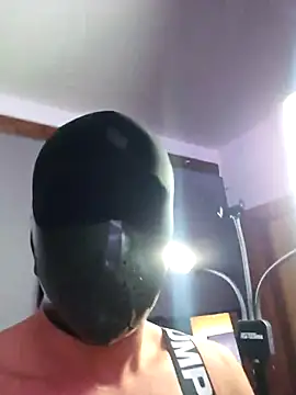 manforhotfun online show from September 18, 2025, 12:12 am