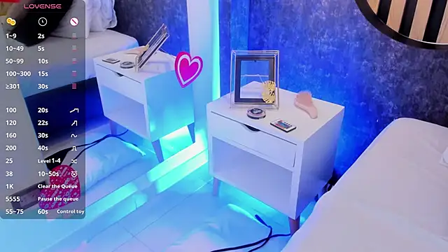 miss10 antonella online show from February 27, 2025, 2:53 am