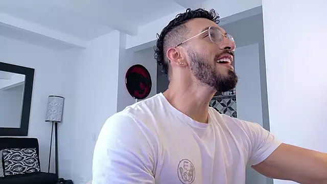 tony muscle online show from September 19, 2025, 8:09 pm