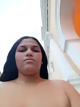 girl milk1 online show from November 9, 2025, 10:30 pm