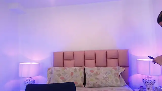 Zoe Vixen online show from December 23, 2024, 12:08 pm