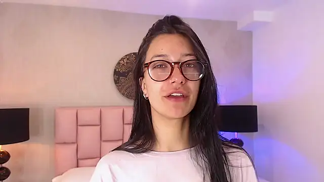 Zoe Vixen online show from February 10, 2025, 12:08 pm