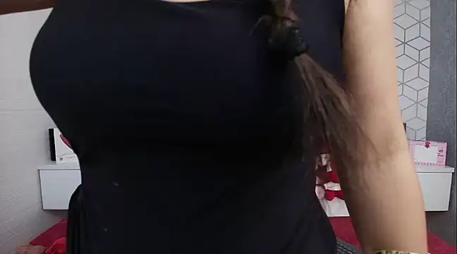 MadelineBeckert online show from March 20, 2025, 7:14 pm