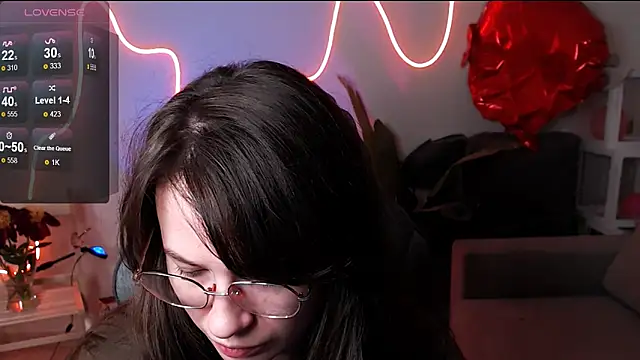 M Sensual online show from June 1, 2026, 5:03 pm