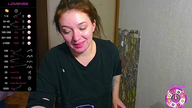 Snapshot of Chloe_strip chatting on October 12, 2025, 12:04 pm Chloe strip online show from October 12, 2025, 12:04 pm