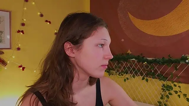 cherry lea online show from January 8, 2026, 7:27 pm