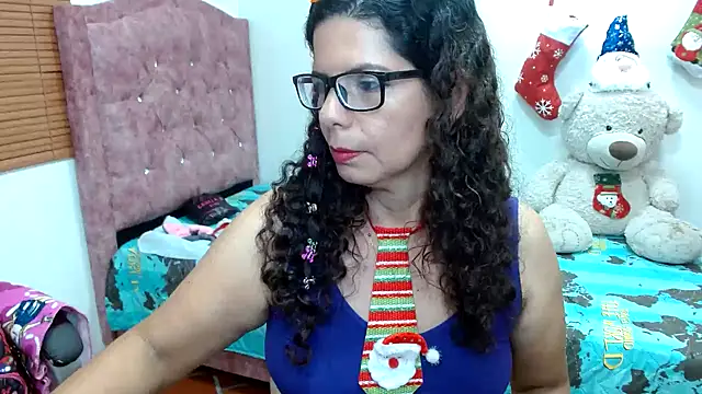 Snapshot of sila_bolum chatting on December 17, 2024, 6:09 pm sila bolum online show from December 17, 2024, 6:09 pm