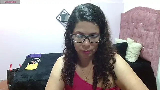 Snapshot of sila_bolum chatting on January 8, 2025, 6:52 pm sila bolum online show from January 8, 2025, 6:52 pm