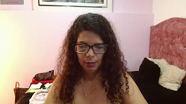 Snapshot of sila_bolum chatting on January 10, 2025, 10:36 pm sila bolum online show from January 10, 2025, 10:36 pm