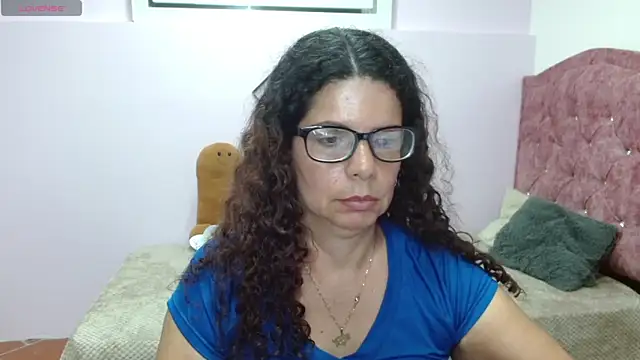 Snapshot of sila_bolum chatting on March 6, 2025, 12:21 am sila bolum online show from March 6, 2025, 12:21 am