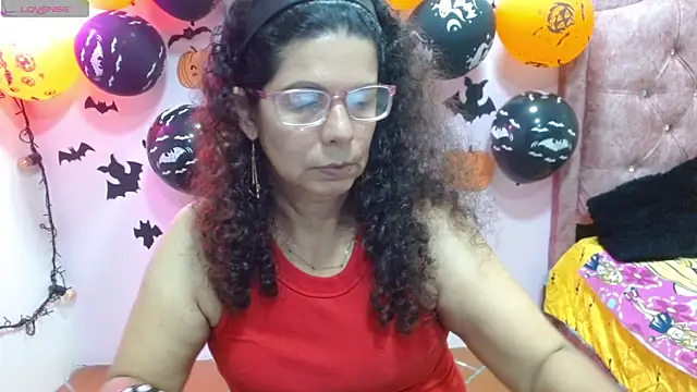 Snapshot of sila_bolum chatting on October 10, 2025, 7:13 pm sila bolum online show from October 10, 2025, 7:13 pm