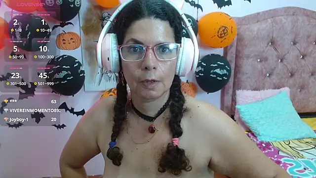 Snapshot of sila_bolum chatting on October 15, 2025, 7:30 am sila bolum online show from October 15, 2025, 7:30 am
