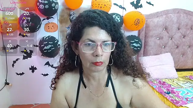 Snapshot of sila_bolum chatting on October 16, 2025, 7:48 pm sila bolum online show from October 16, 2025, 7:48 pm