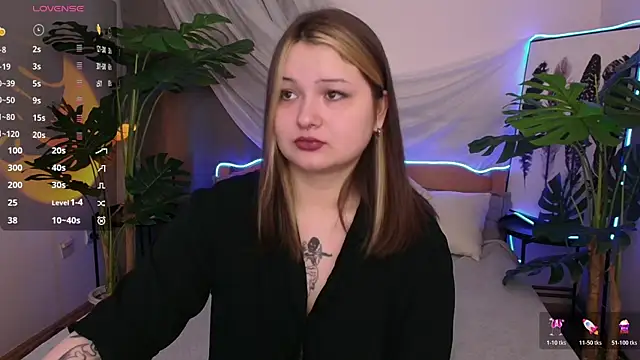 Alice Walters online show from December 5, 2025, 1:42 pm