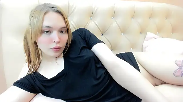 fem to online show from February 20, 2025, 10:48 pm