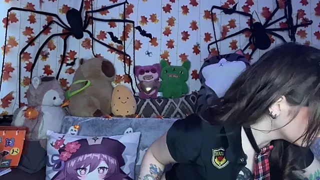  Devill Baby online show from September 25, 2025, 6:39 am