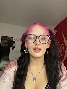 badgirllilli online show from September 29, 2025, 9:52 pm