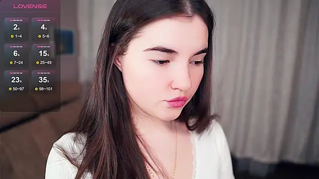 CathrynDail online show from February 17, 2025, 6:26 pm