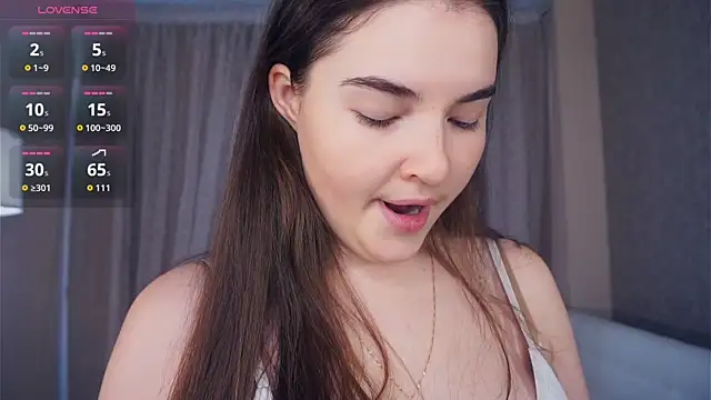 CathrynDail online show from October 3, 2025, 6:10 am