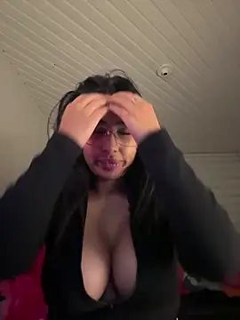 Anily Lovely online show from February 19, 2026, 1:45 am