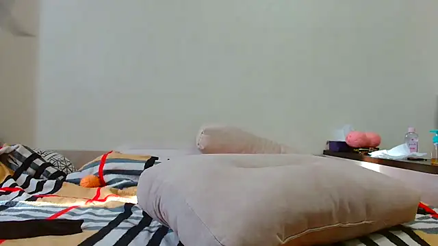 Brionia online show from March 11, 2025, 7:04 am