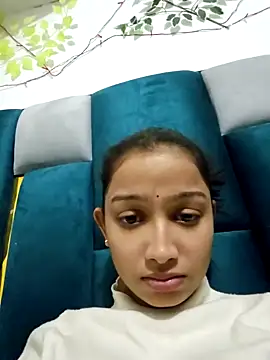 Snapshot of Aleena_Rai chatting on December 20, 2024, 7:17 pm Aleena Rai online show from December 20, 2024, 7:17 pm