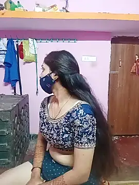 Cute-Simmi online show from December 10, 2024, 5:55 pm