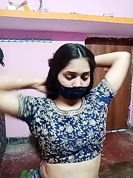 Cute-Simmi online show from December 18, 2024, 8:20 am