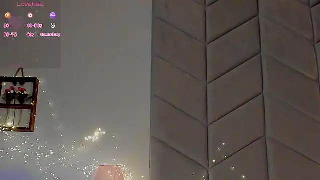 Jessie Roy online show from February 5, 2025, 4:48 am